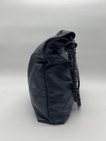 CHANEL METALLIC NAVY 22BAG - Image 6