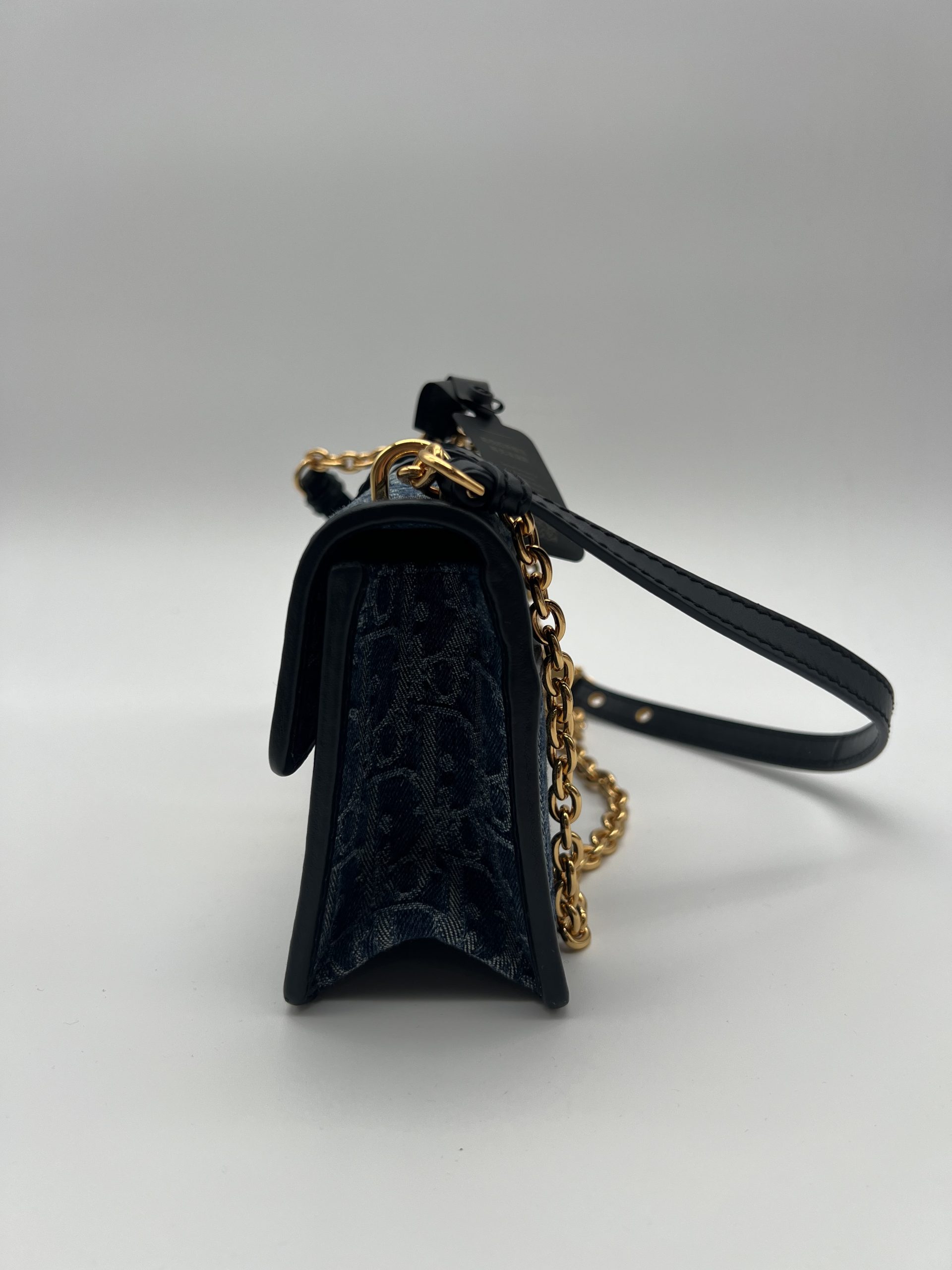 IMG_0747 DIOR MONTAIGNE EAST WEST - Image 5