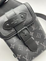 LV SAUMUR SLING BAG - Image 9