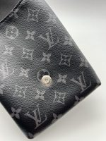 LV SAUMUR SLING BAG - Image 11