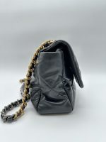 CHANEL CLASSIC FLAP 19 MEDIUM - Image 5