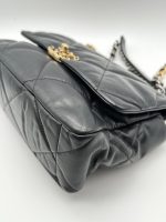 CHANEL CLASSIC FLAP 19 MEDIUM - Image 7