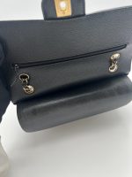 CHANEL CLASSIC FLAP MEDIUM - Image 18